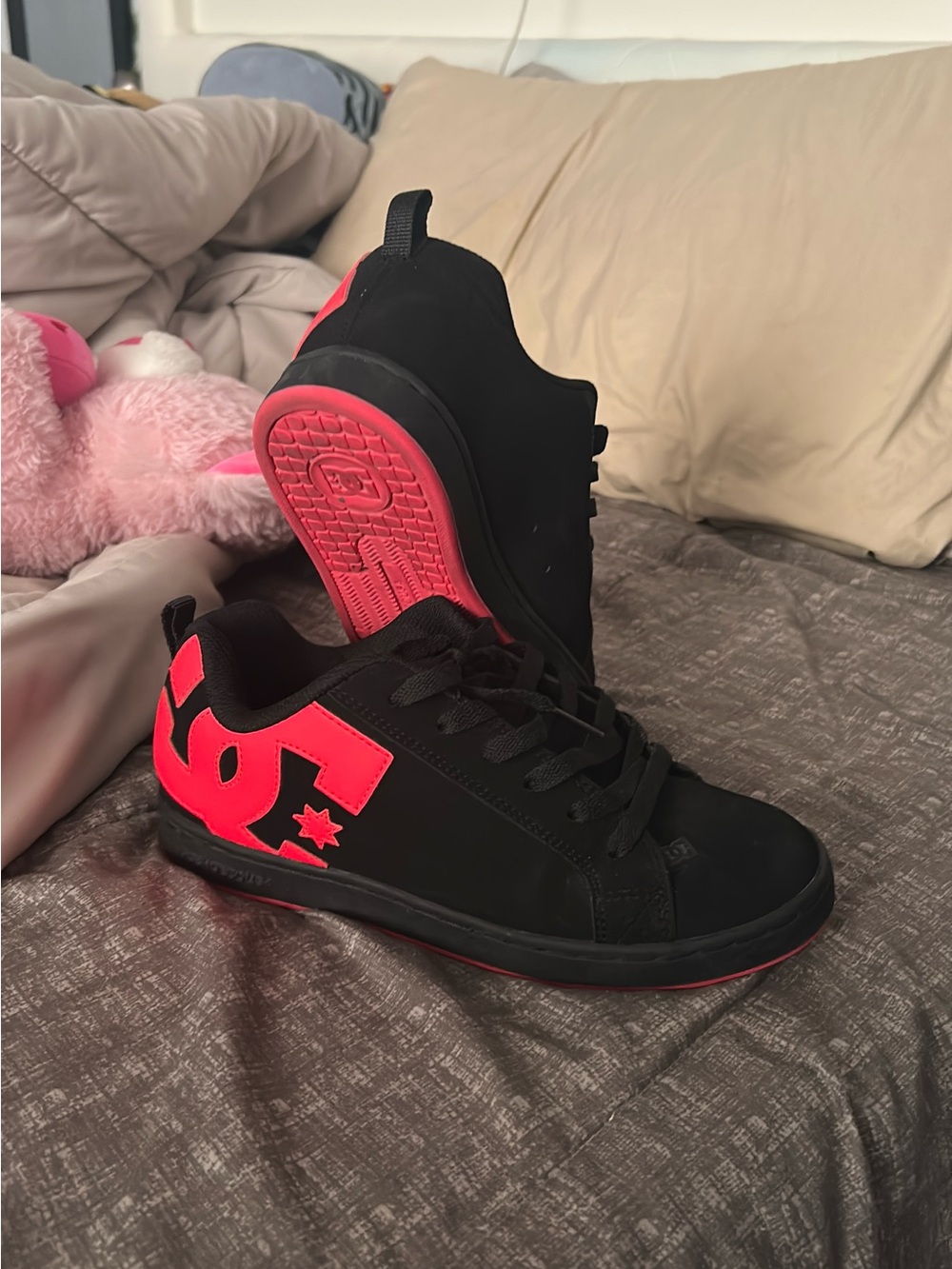 DC Black Sneakers with Bright Pink Accent Logo